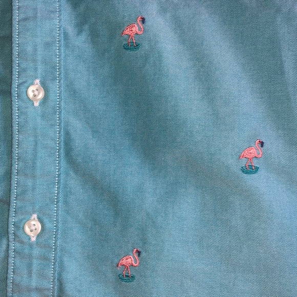 J. Crew Other - J. Crew Flamingo short sleeve button down. Broken-In Oxford 🦩🦩🦩